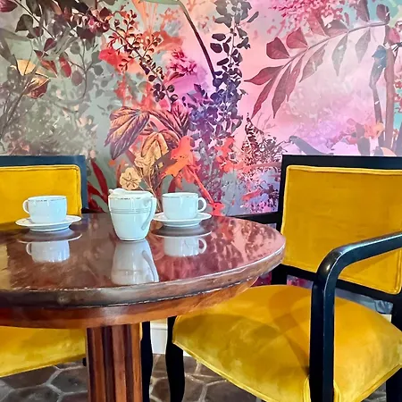 Les D'orient Boutique